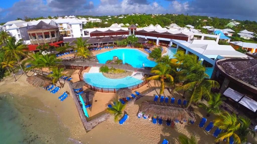 Romantique Et Bel Appartement En Bord De La Mer, Piscine Surveillee Et Belle Plage A 50M Saint-Francois  Εξωτερικό φωτογραφία